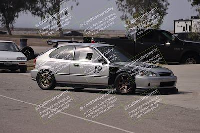 media/Oct-19-2025-Speed Ventures (Sun) [[a6e7fe67be]]/Around the Pits/